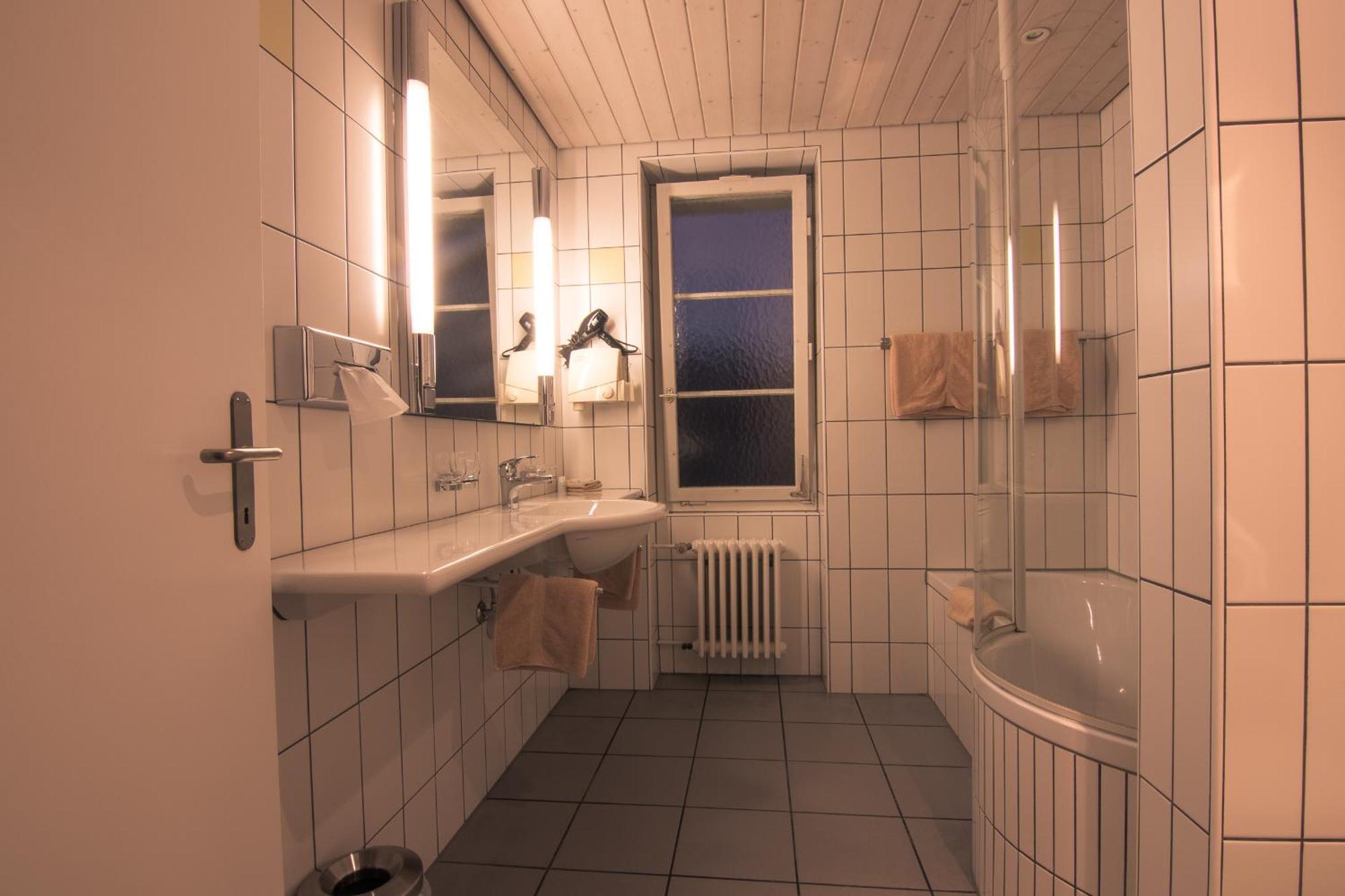 Hotel Zum Goldenen Kreuz Frauenfeld Luaran gambar